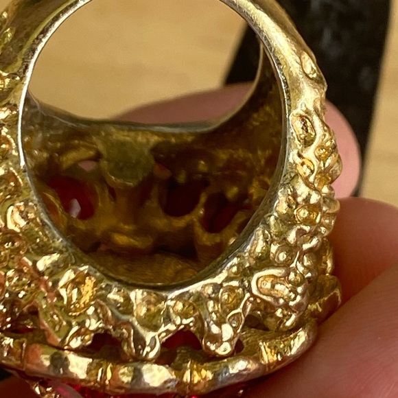 Vintage 1990s Y2k Large Ruby Red Costume Ring - Picture 6 of 6